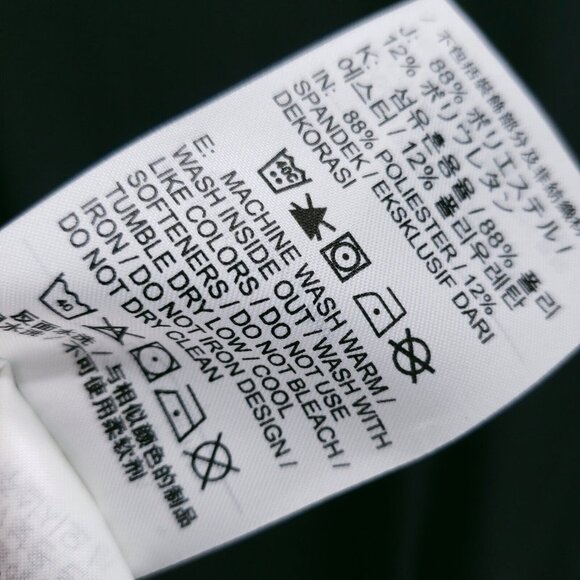 NWT Nike Dri-FIT Element Crew Black Running Long Sleeve Top Thumboles - Picture 12 of 13